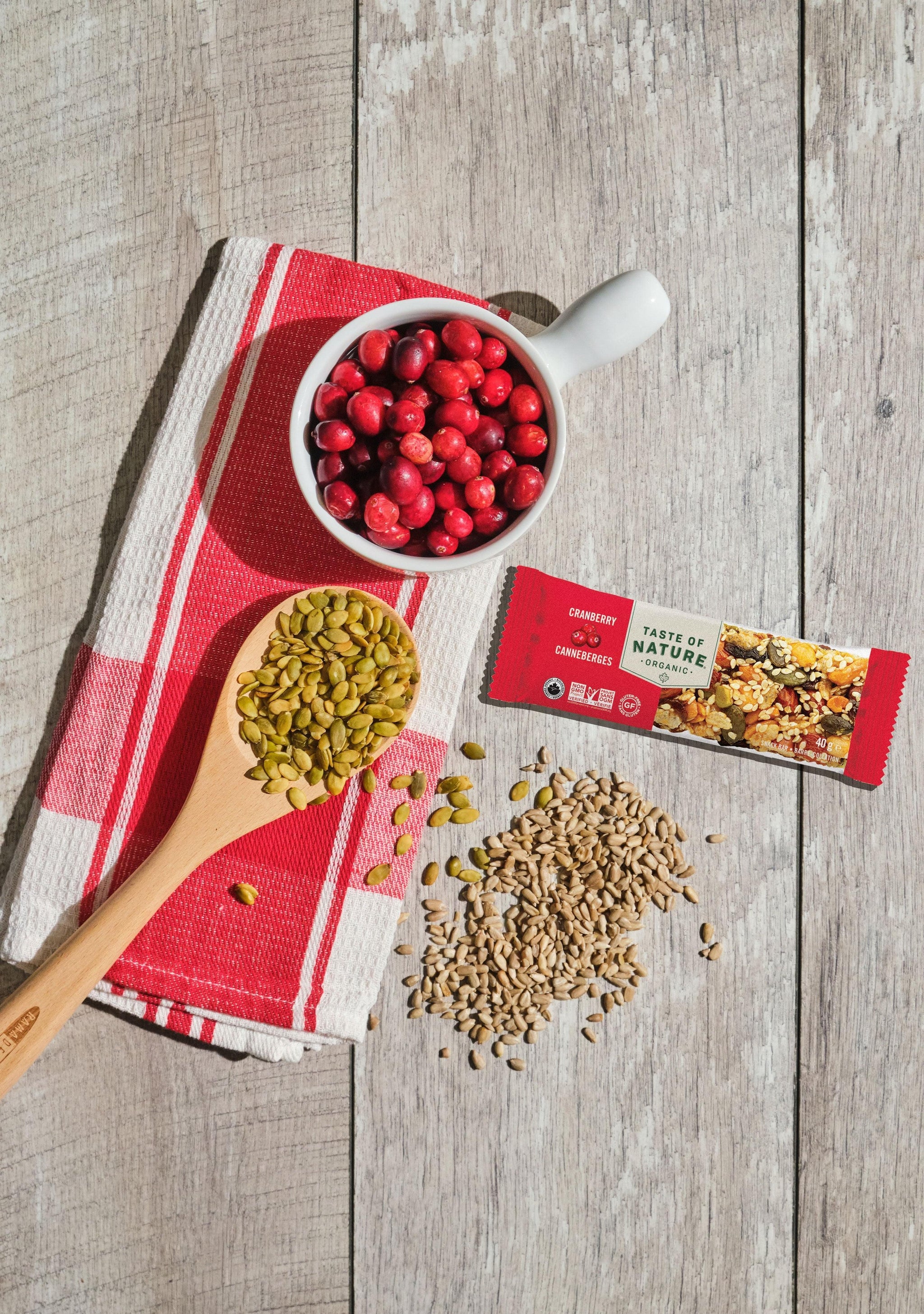 Organic Cranberry Fruit and Nut Snack Bar – Taste of Nature